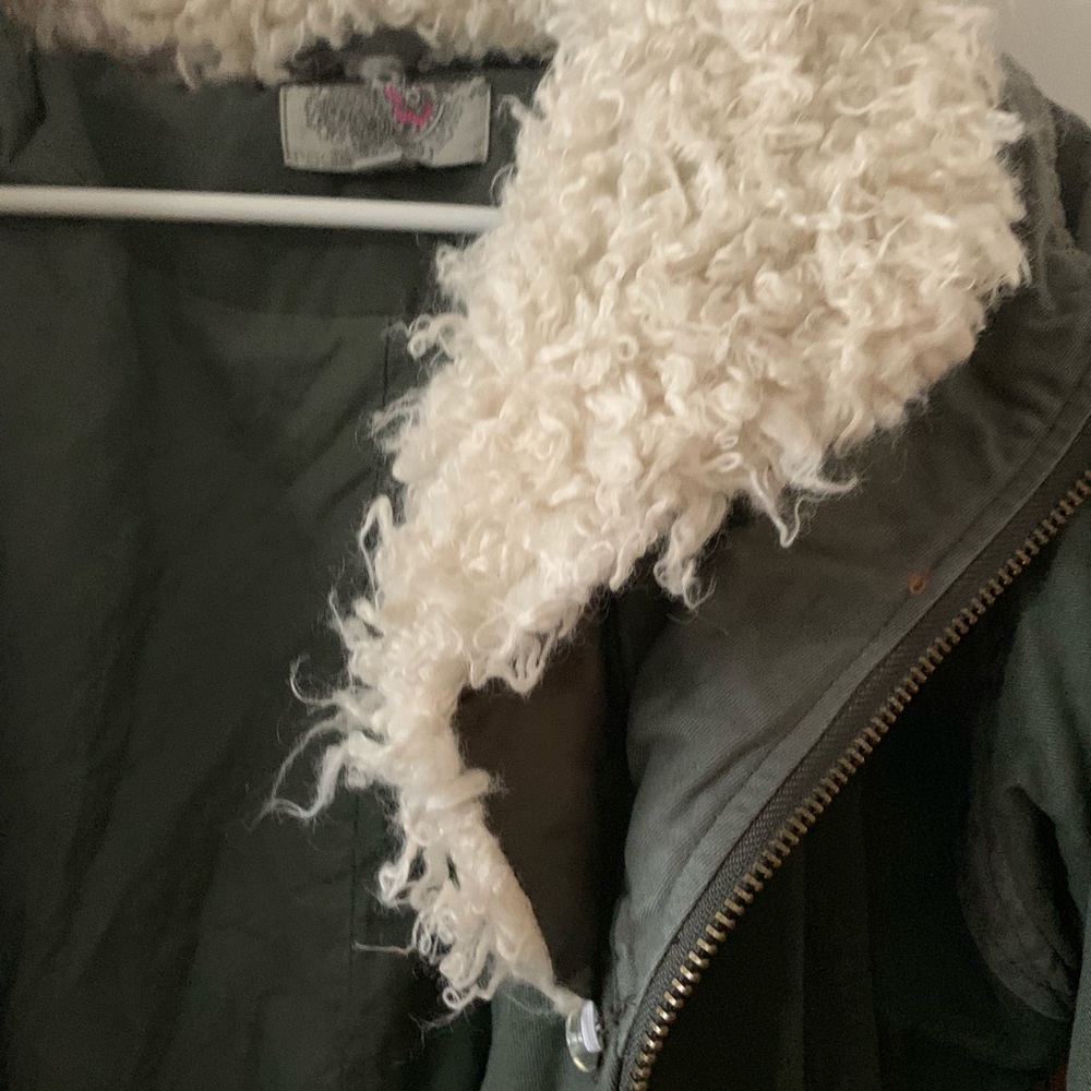 Jacket - Picture 2 of 3